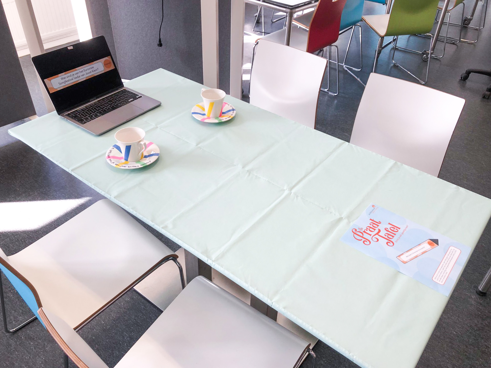 Expositie Praat Tafel